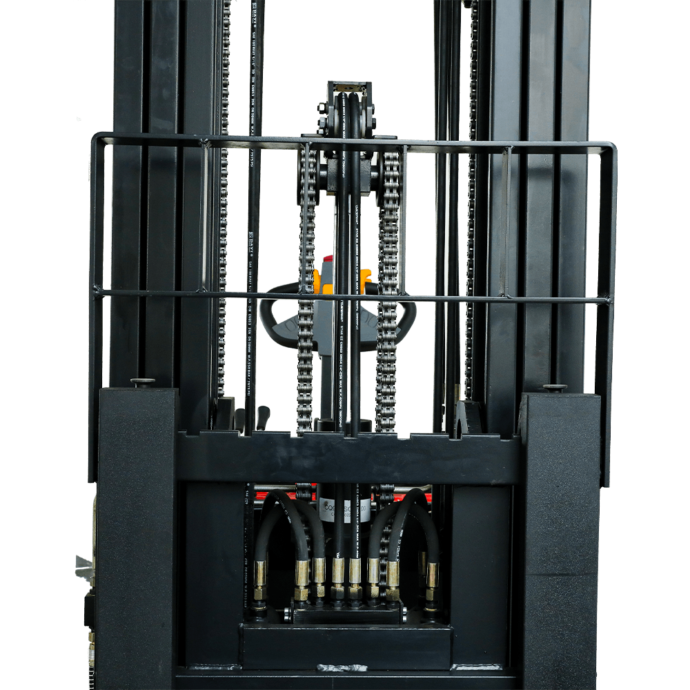 CQDA リーチスタッカー